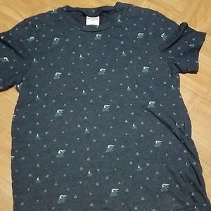 Abercrombie kids shirt boys medium
